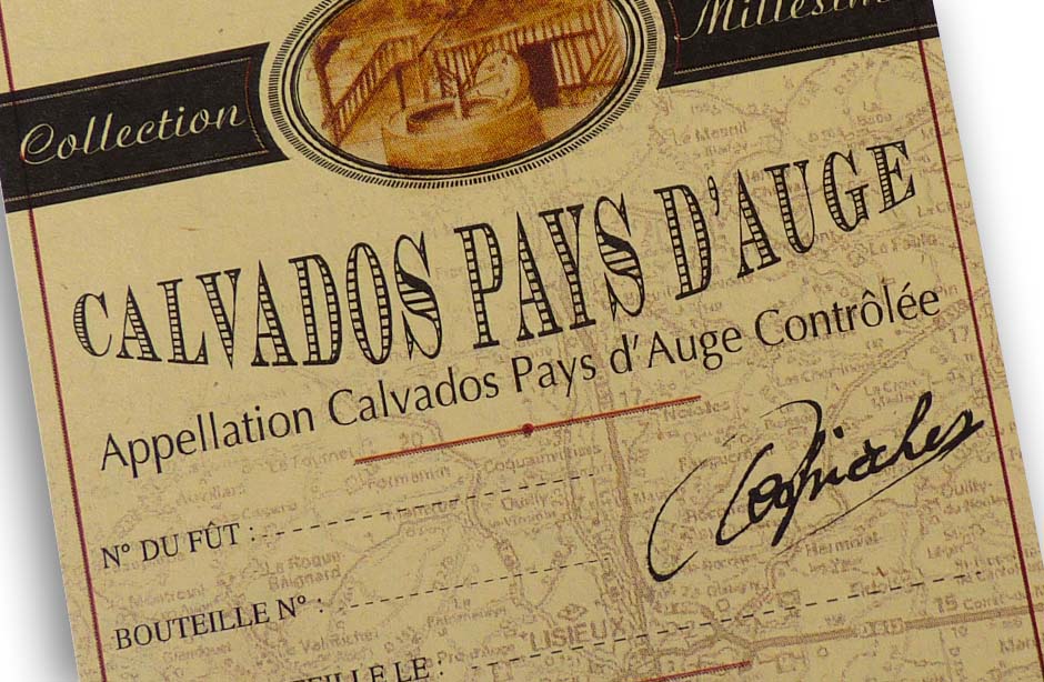 Calvados Pays d’Auge collection Millesime Léon Desfrieches et Fils, St Désir de Lisieux, papier Woodstock adhesif permanent