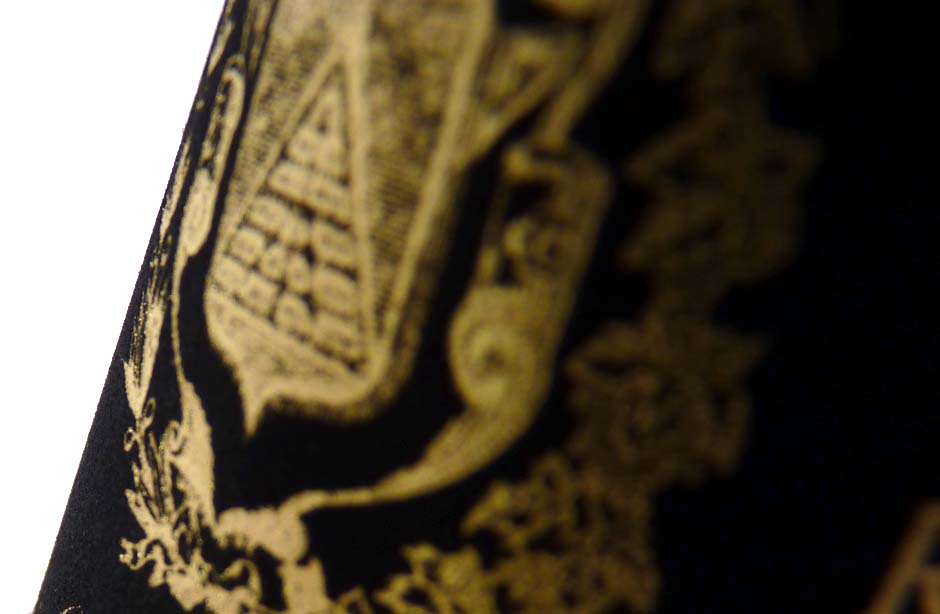 Etiquette adhesive de vin  de Bailly à 18 300 BUE dans le Cher, Sancerre sur papier velour noir et dorure Or mat